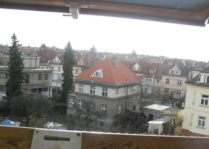 Hanspaulka 2* Praha